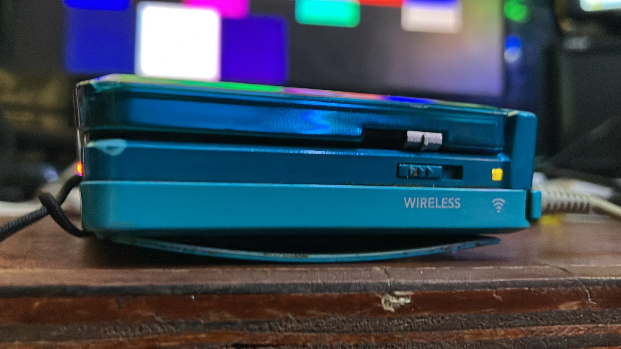 A 3ds that possesses a noticable bulge on the battery compartment, due to it having a inflated battery, or 'spicy pillow'.